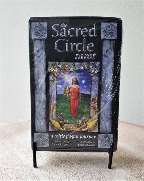 Tarot deck for wiccan rituals and ceremonies